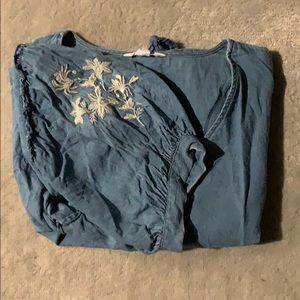 AE Chambray Ballon-Sleeve Top